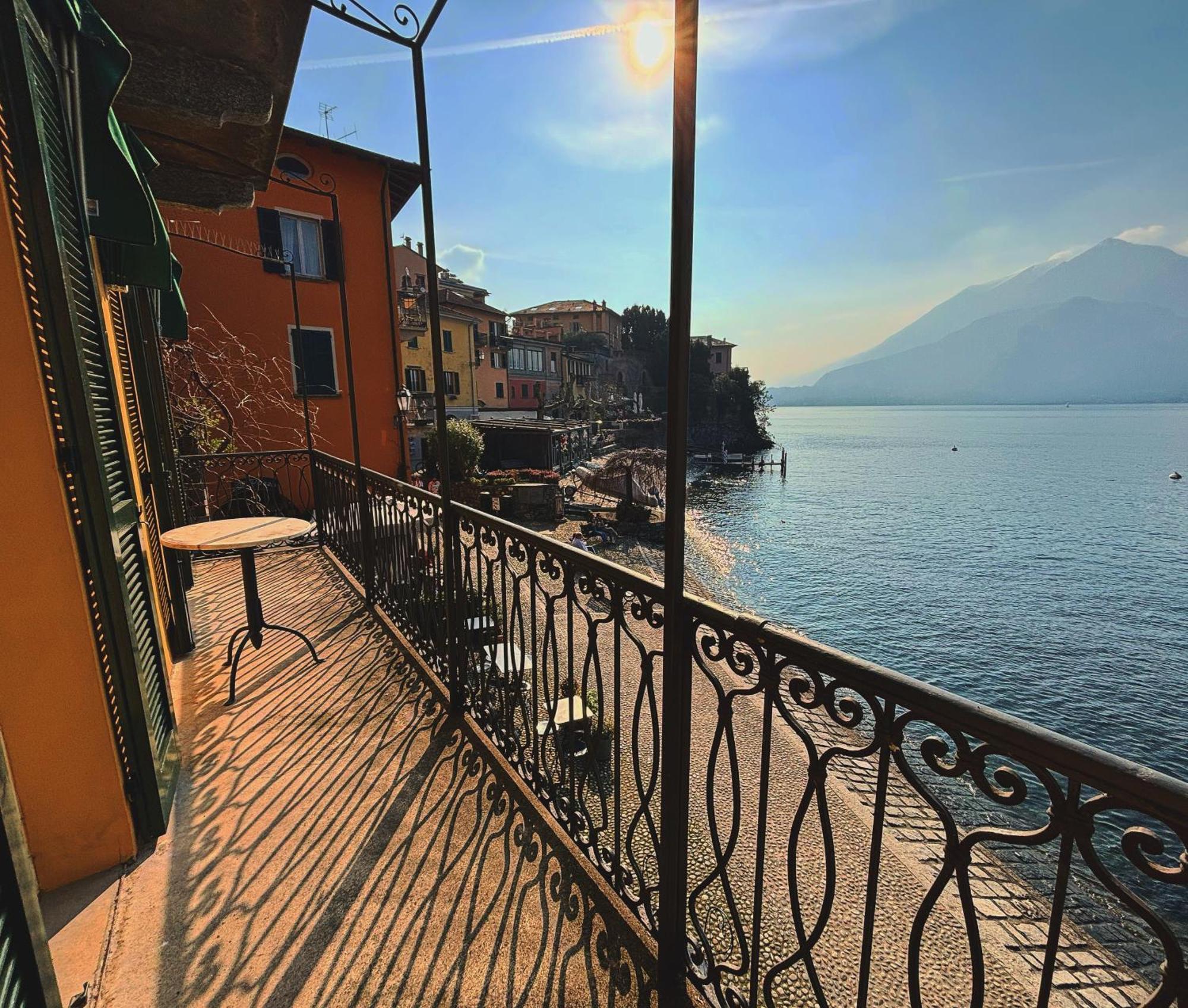 Varenna Caffe Apartment Exteriör bild